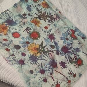 Zara Multicolor Floral Scarft Extra Size, Enjoy on the Beach. Chic and Elegant